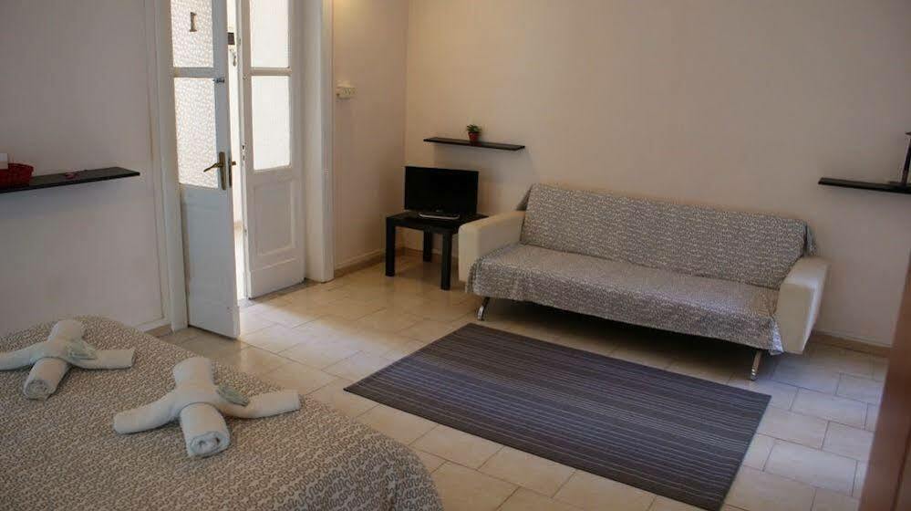 Stare In Centro Guest House 卡塔尼亚 外观 照片